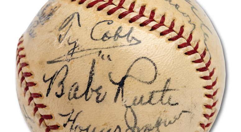 1939 BASEBALL HALL OF FAME INAUGURAL INDUCTEES AUTOGRAPHED BASEBALL 1939 BASEBALL HALL OF FAME INAUGURAL INDUCTEES AUTOGRAPHED BASEBALL