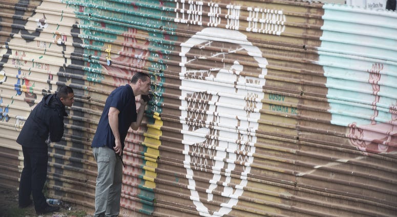 Border wall
