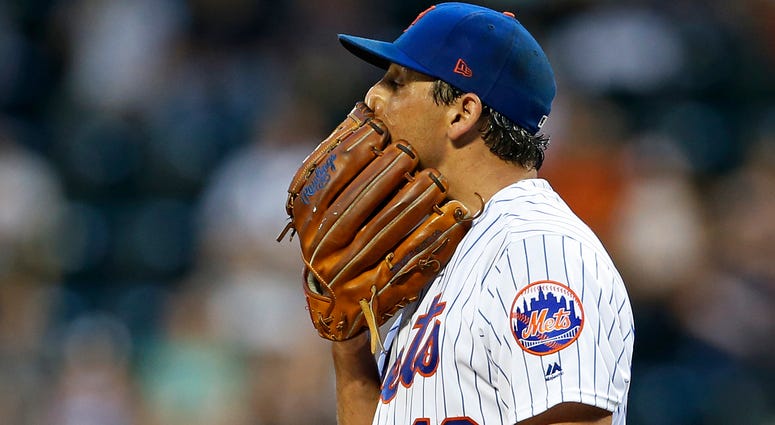 New York Mets starting pitcher Jason Vargas New York Mets starting pitcher Jason Vargas