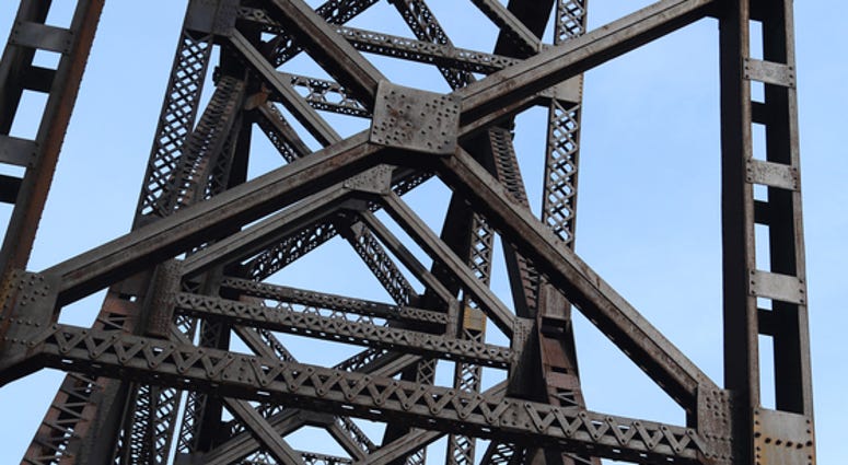 bridge Bridge girders of Big Four Bridge at Louisville, Kentucky. big,bridge,four,girders,kentucky,louisville,architectural,beams,blue,construction,corrosion,durability,engineering,frame,girder,heavy,historical,history,indiana,industrial More ID 78487199 © Wild