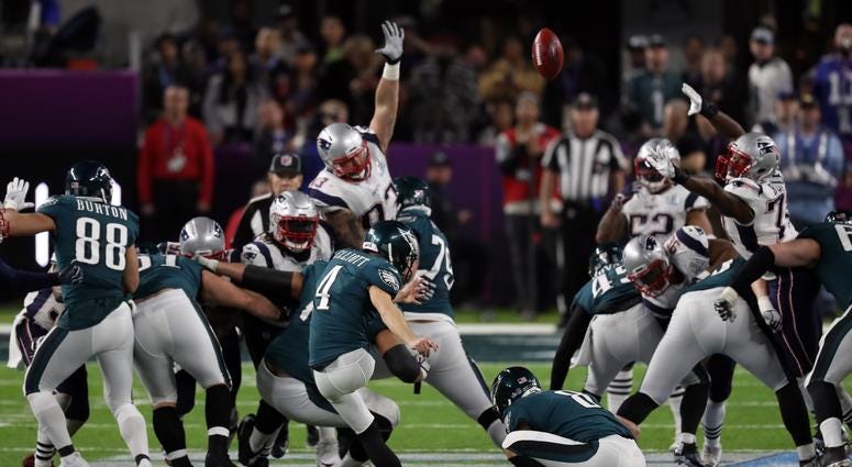 Philadelphia Eagles kicker Jake Elliott (4) makes a field goal during the fourth quarter in Super Bowl LII Philadelphia Eagles kicker Jake Elliott (4) makes a field goal during the fourth quarter in Super Bowl LII