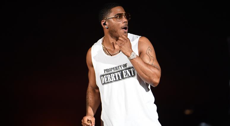Oct 14, 2017; West Palm Beach, FL, USA; Nelly performs at Coral Sky Amphitheatre.