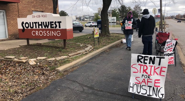 Protesters outside Southwest Crossings apartments Protesters outside Southwest Crossings apartments