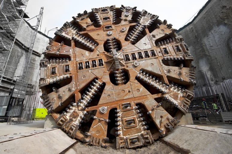 Una Gran Maquina De Excavación Hará Un Túnel De 5 Millas Bajo Dallas Tunnel boring machine cutter head