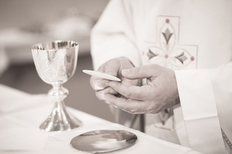 Hallan muerto a sacerdote Hallan muerto a sacerdote