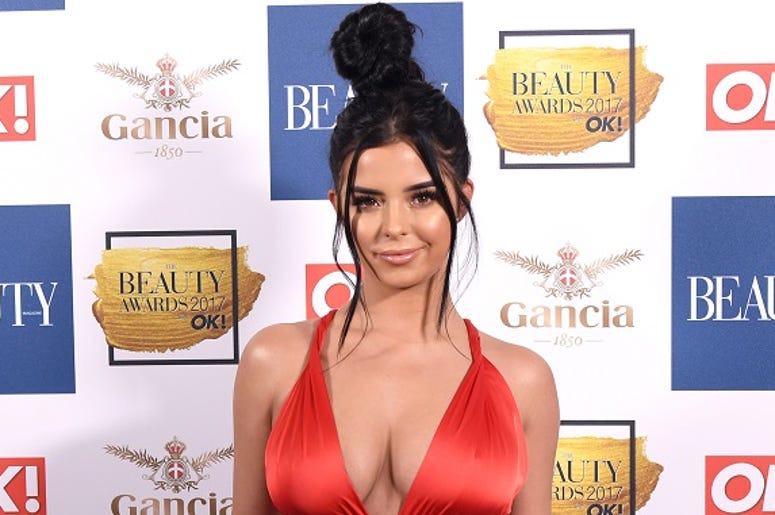 Demi Rose En Mini Bikinis Desde Playas Mexicanas Demi Rose attending the Beauty Awards 2017 with OK! held at the Pavilion in the Tower of London. Photo credit should read: Doug Peters/EMPICS Entertainment