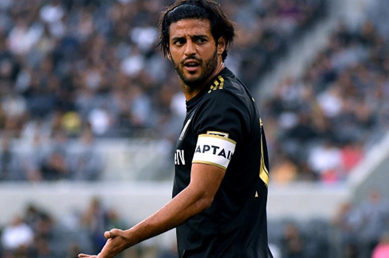 Carlos Vela Trollea Al León Carlos Vela #10 of Los Angeles FC reacts for a call from the referee during the first half against the Vancouver Whitecaps at Banc of California Stadium