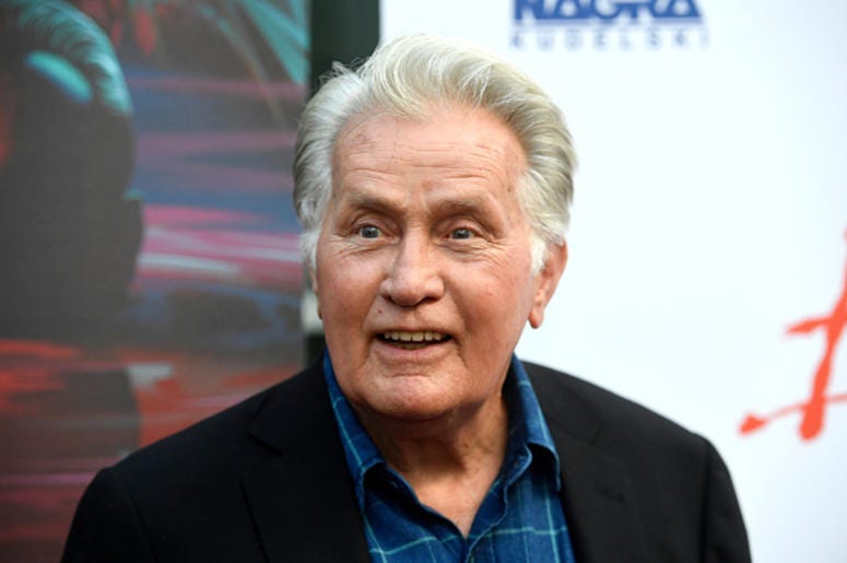 Actor De Hollywood En Restaurante Tex-Mex De Fort Worth Martin Sheen attends the LA Premiere Of Lionsgate's "Apocalypse Now Final Cut" at ArcLight Cinerama Dome on August 12, 2019 in Hollywood, California.