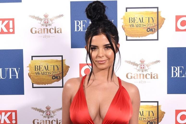 Demi Rose En Mini Bikinis Desde Playas Mexicanas Demi Rose attending the Beauty Awards 2017 with OK! held at the Pavilion in the Tower of London. Photo credit should read: Doug Peters/EMPICS Entertainment