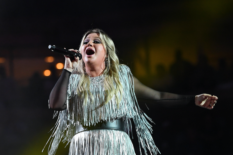 Kelly Clarkson Kelly Clarkson