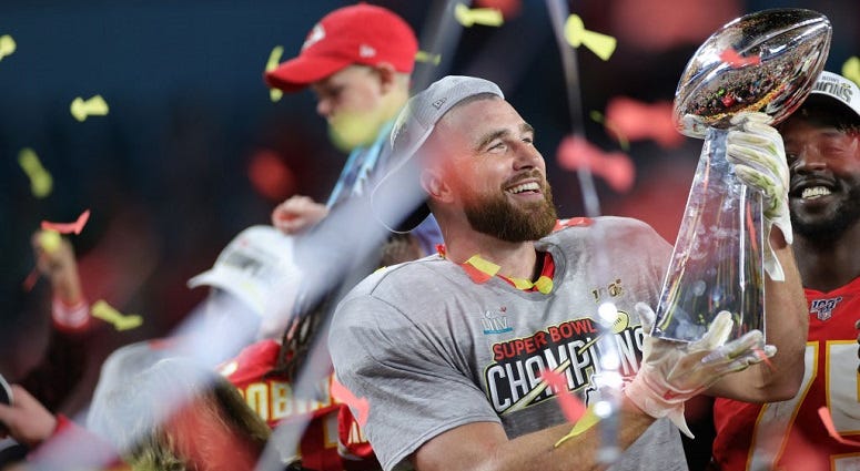 AP source: Chiefs, Kelce agree to 4-year, $57.25M extension
