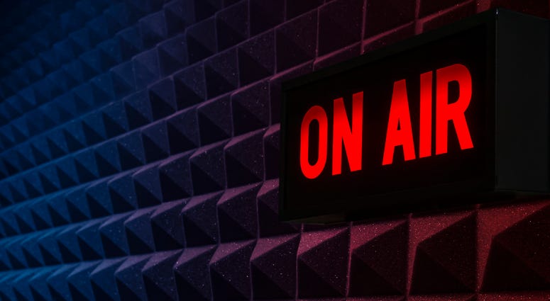 RADIO.jpg
