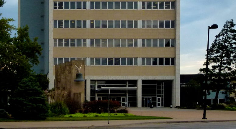 Picture of the south side of the Sedgwick County Courthouse in downtown Wichita, Kansas