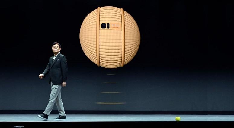 Samsung debuts a robot ball at CES