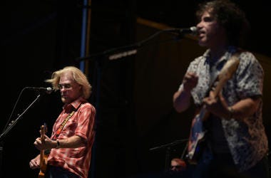 Sept 25, 2016; Franklin, TN USA; Daryl Hall (left) and John Oates play in the final show at The Pilgrimage Music & Cultural Festival at the Park at Harlinsdale. Mandatory Credit: Ron Elkman/USA TODAY NETWORK