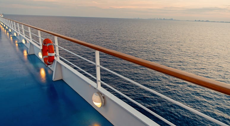Cruise Ship Cruise Ship