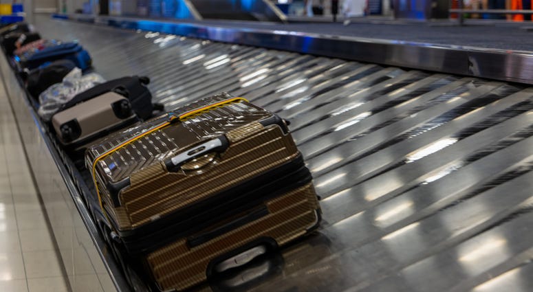 Airport Baggage Claim Airport Baggage Claim