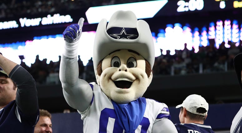 Dallas Cowboys mascot Rowdy Dallas Cowboys mascot Rowdy