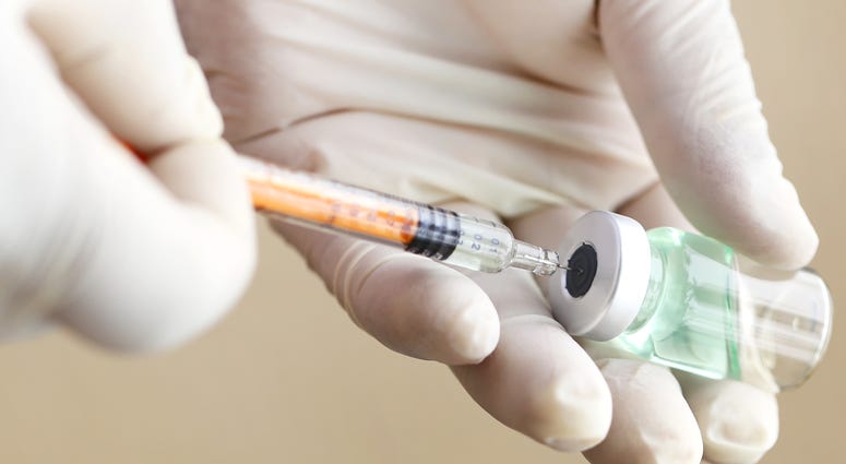 Syringe with vial Syringe with vial