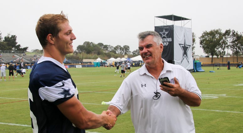 Leighton Vander Esch And Mike Fisher At 2018 Dallas Cowboys Training Camp Leighton Vander Esch And Mike Fisher At 2018 Dallas Cowboys Training Camp