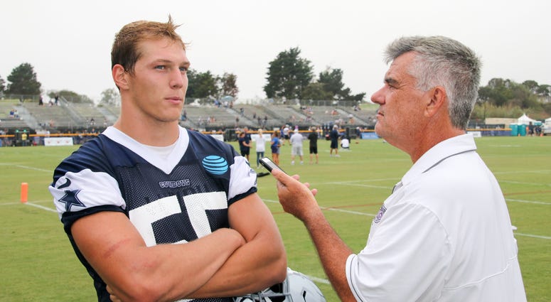Leighton Vander Esch And Mike Fisher At 2018 Dallas Cowboys Training Camp Leighton Vander Esch And Mike Fisher At 2018 Dallas Cowboys Training Camp