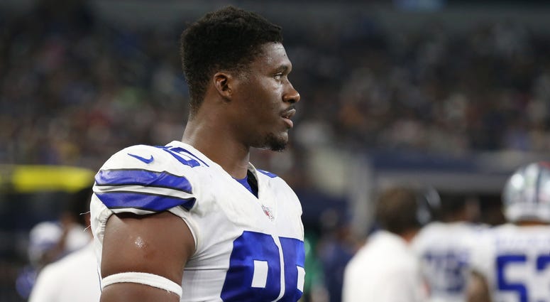 Dallas Cowboys DE David Irving Dallas Cowboys DE David Irving