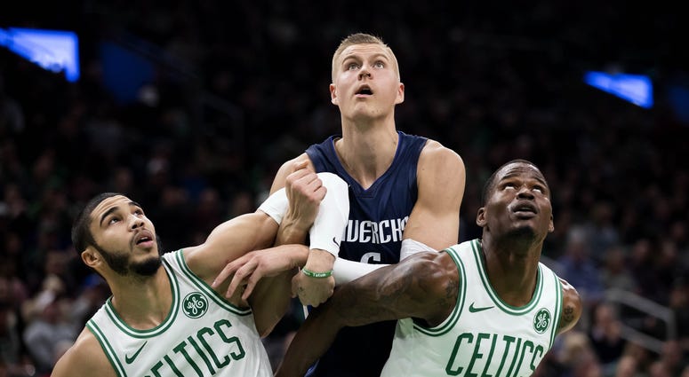 Dallas Mavericks at Boston Celtics Dallas Mavericks at Boston Celtics