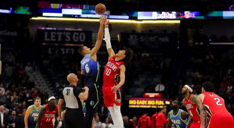 Dallas Mavericks at New Orleans Pelicans Dallas Mavericks at New Orleans Pelicans