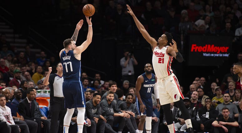 Dallas Mavericks at Portland Trail Blazers Dallas Mavericks at Portland Trail Blazers