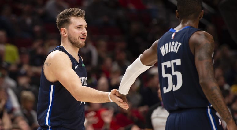 Dallas Mavericks at Portland Trail Blazers Dallas Mavericks at Portland Trail Blazers