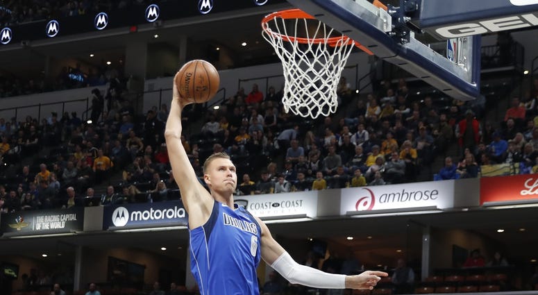 Dallas Mavericks at Indiana Pacers Dallas Mavericks at Indiana Pacers