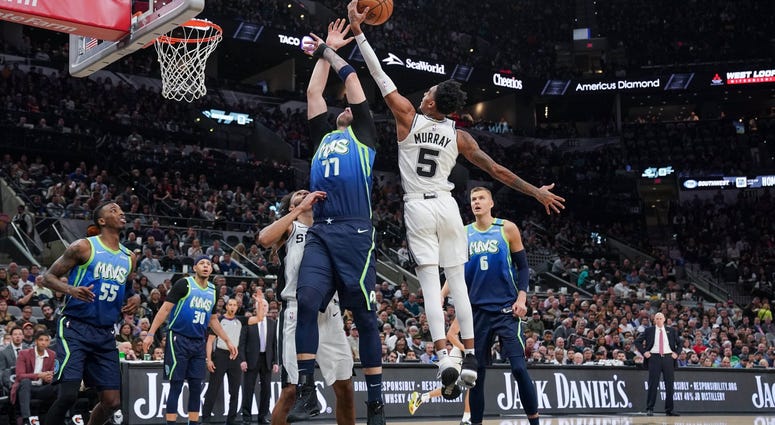 Dallas Mavericks at San Antonio Spurs Dallas Mavericks at San Antonio Spurs