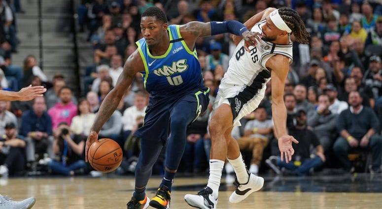 Dallas Mavericks at San Antonio Spurs Dallas Mavericks at San Antonio Spurs