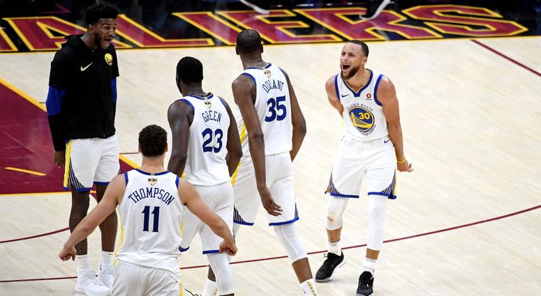 Golden State Warriors at Cleveland Cavaliers Golden State Warriors at Cleveland Cavaliers