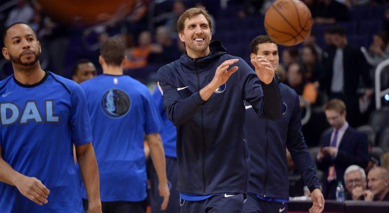 Dallas Mavericks at Phoenix Suns Dallas Mavericks at Phoenix Suns