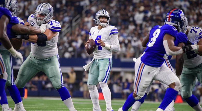 New York Giants at Dallas Cowboys New York Giants at Dallas Cowboys