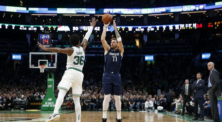 Dallas Mavericks at Boston Celtics Dallas Mavericks at Boston Celtics