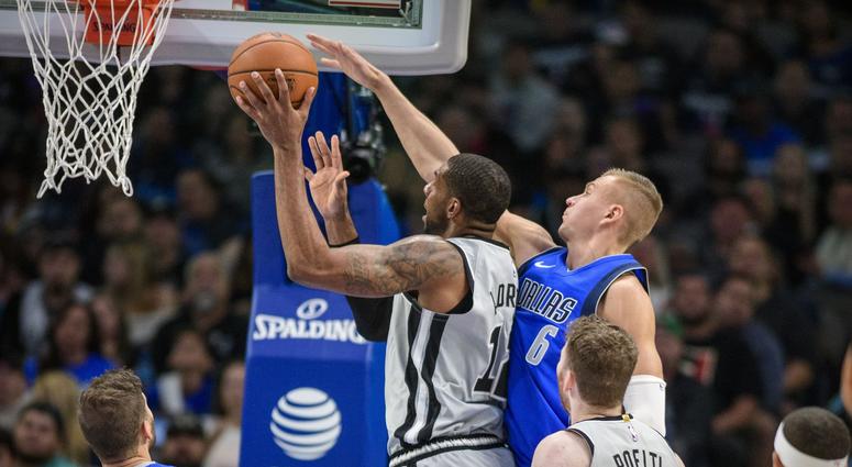 San Antonio Spurs at Dallas Mavericks San Antonio Spurs at Dallas Mavericks