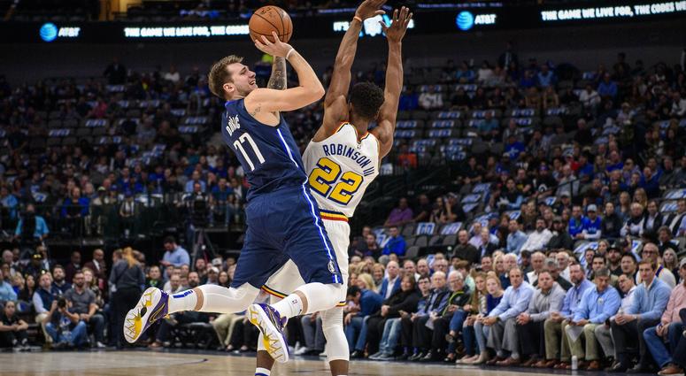 Golden State Warriors at Dallas Mavericks Golden State Warriors at Dallas Mavericks