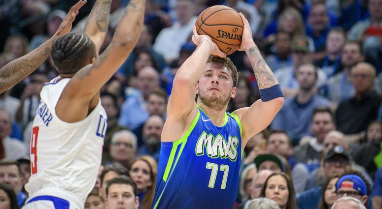 Los Angeles Clippers at Dallas Mavericks Los Angeles Clippers at Dallas Mavericks
