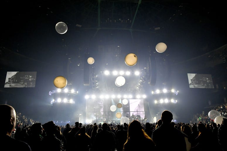 KROQ Almost Acoustic Christmas 2019