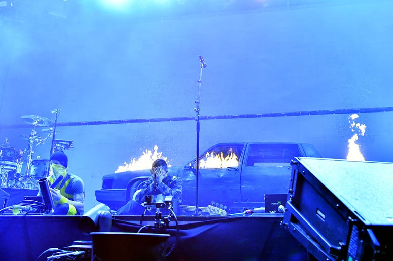 KROQ Almost Acoustic Christmas 2019
