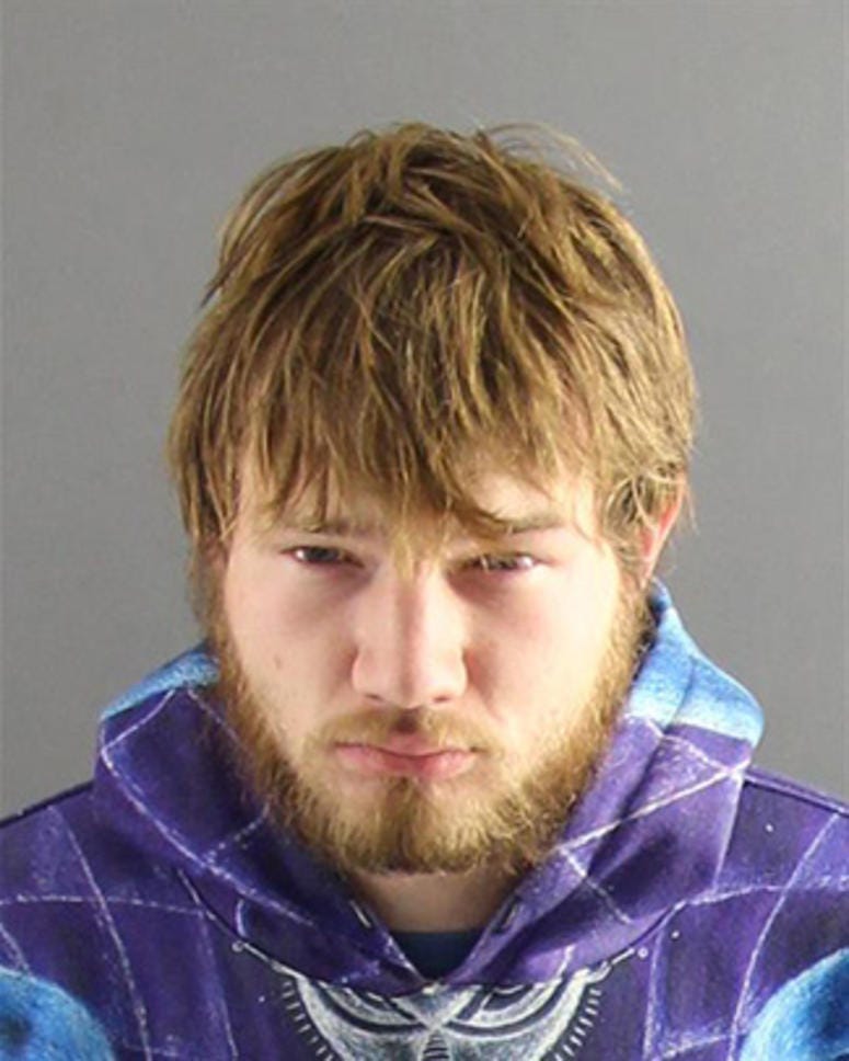 Kissing Girlfriend DUI
