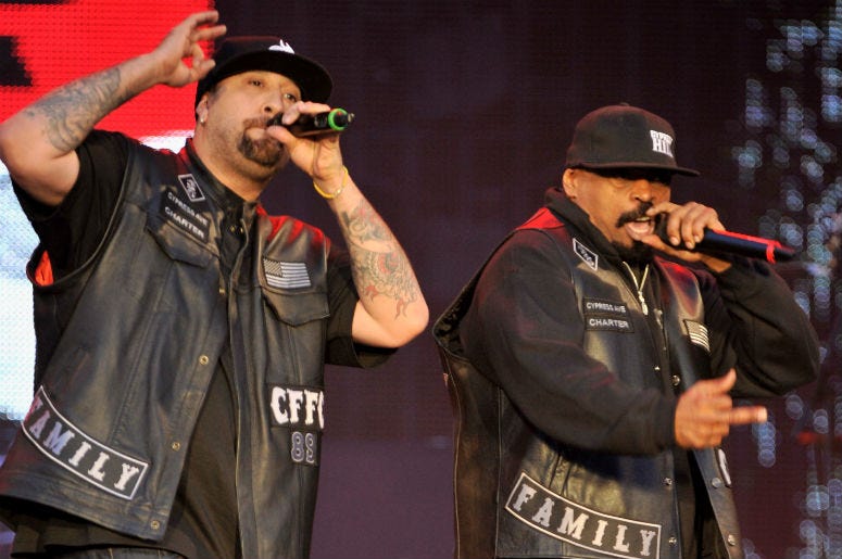 Cypress Hill on Stage Cypress Hill on Stage