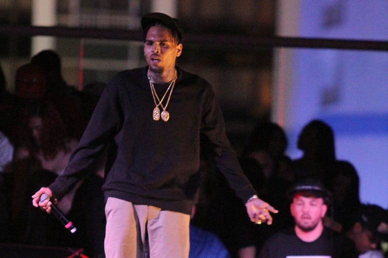 4/27/2016 - Singer CHRIS BROWN Launches New Nightime Pool Party "Nightsplash" Drai's Beachclub, Cromwell Hotel & Casino, Las Vegas, Nv, April 26, 2016 (Photo by PA Images/Sipa USA)