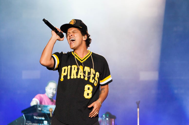 NAPA, CA - MAY 27: Bruno Mars performs during the 2018 BottleRock Napa Valley at Napa Valley Expo on May 27, 2018 in Napa, California.(Photo by Rob Hoffman/PictureGroup/Sipa USA)