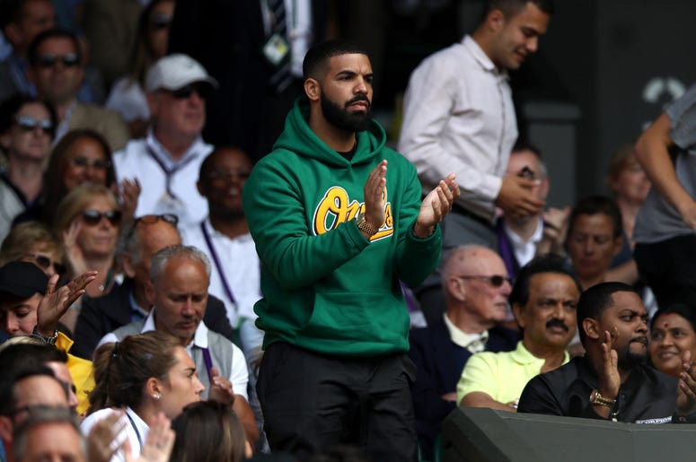 7/10/2018 - Drake on centre court watching Serena Williams in action on day eight of the Wimbledon Championships at the All England Lawn Tennis and Croquet Club, Wimbledon. (Photo by PA Images/Sipa USA) *** US Rights Only ***