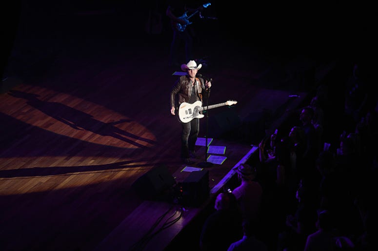 Justin Moore Justin Moore