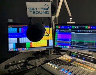 Screens in the Sound studio Screens in the Sound studio