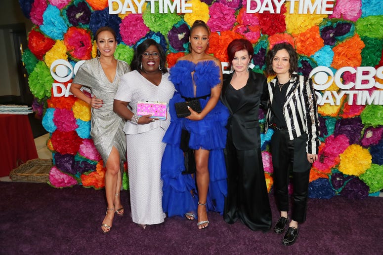 Sheryl Under And Cast of The Talk At Day Time Emmys Sheryl Under And Cast of The Talk At Day Time Emmys
